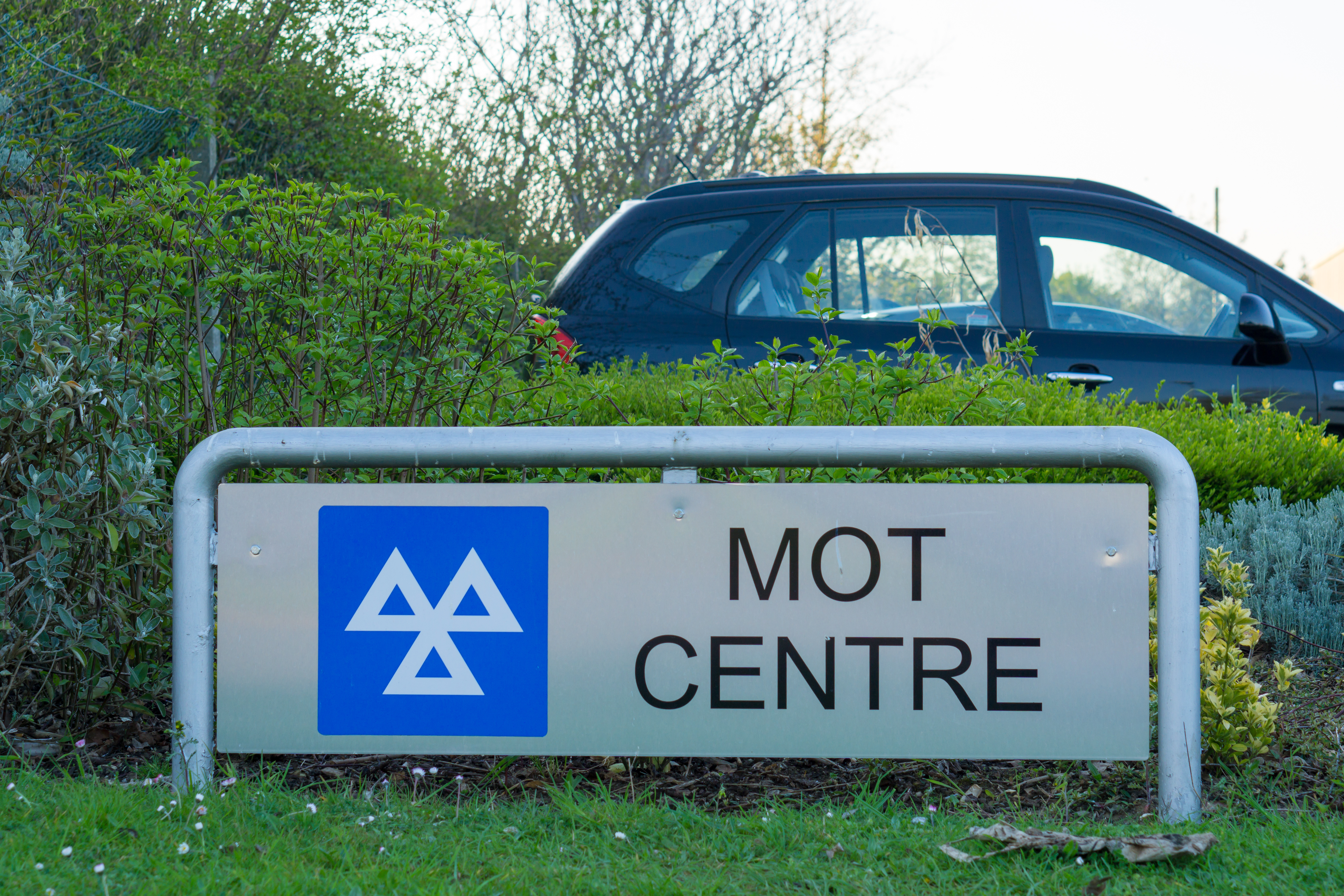 A.C.H. Autos Telford vehicle inspection & MOT testing image.